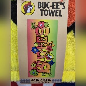 Buc-ee's Oversized Towel